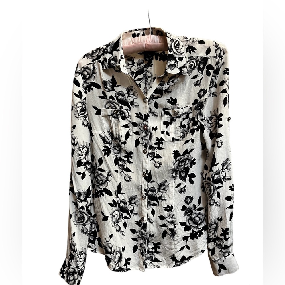 WHITE HOUSE BLACK MARKET SILK women's floral long sleeve button up top shirt EUC